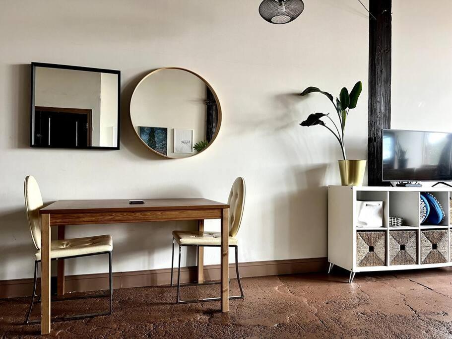 420 Friendly Boho Loft Downtown King Suite Free Parking ดีทรอยต์ ภายนอก รูปภาพ